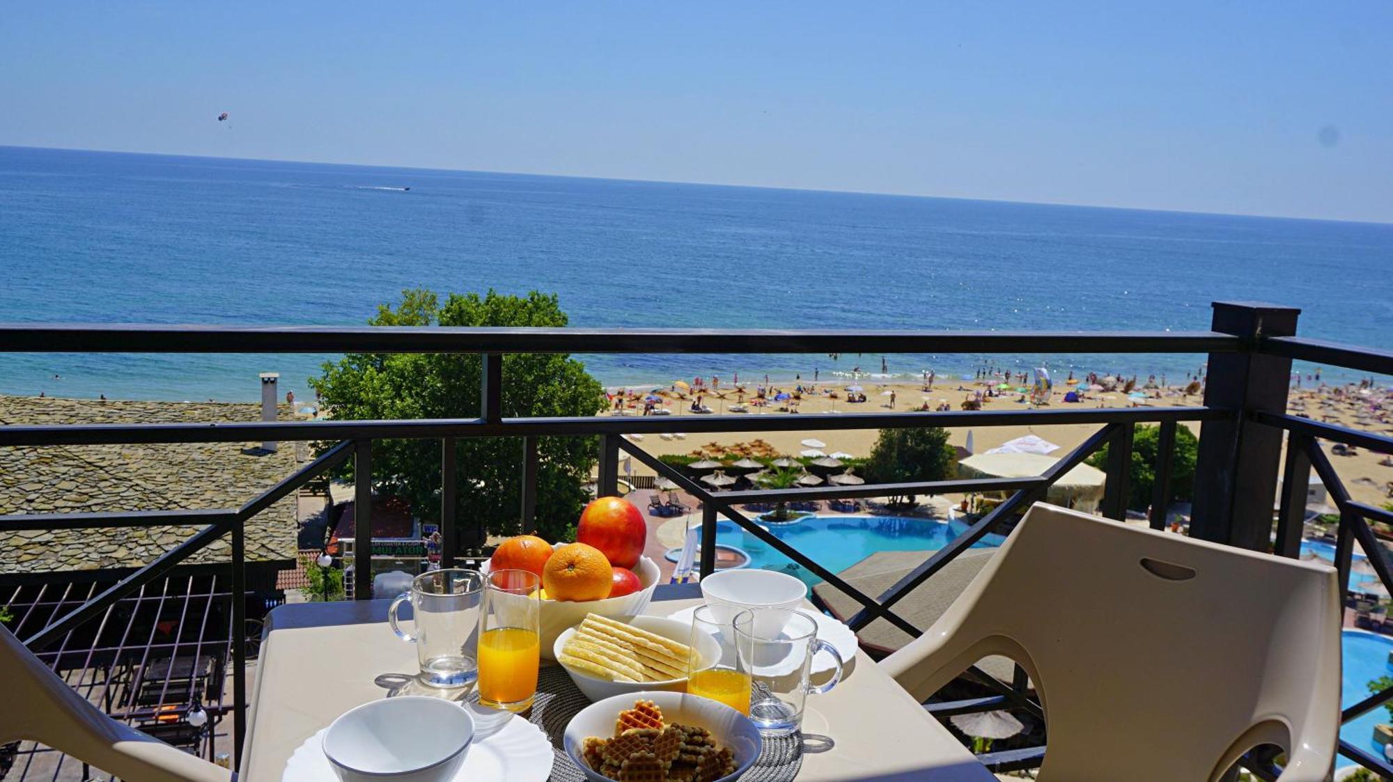 Apartments Sirena First Line - Апартаменти Сирена На Първа Линия Golden Sands Εξωτερικό φωτογραφία