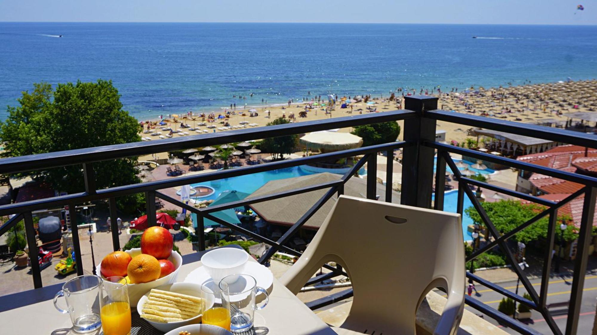 Apartments Sirena First Line - Апартаменти Сирена На Първа Линия Golden Sands Εξωτερικό φωτογραφία