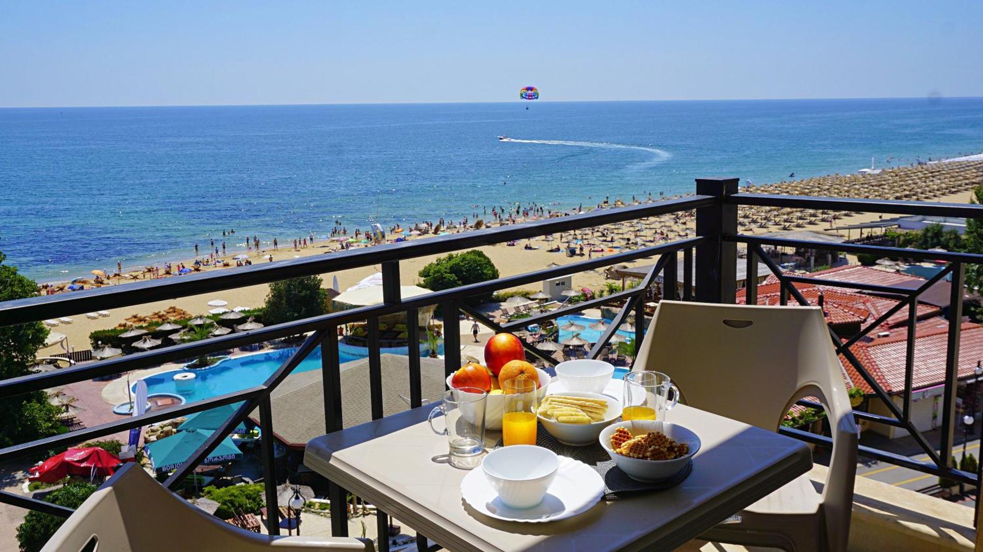 Apartments Sirena First Line - Апартаменти Сирена На Първа Линия Golden Sands Εξωτερικό φωτογραφία