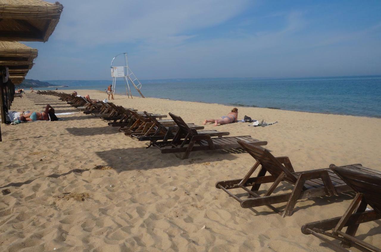 Apartments Sirena First Line - Апартаменти Сирена На Първа Линия Golden Sands Εξωτερικό φωτογραφία
