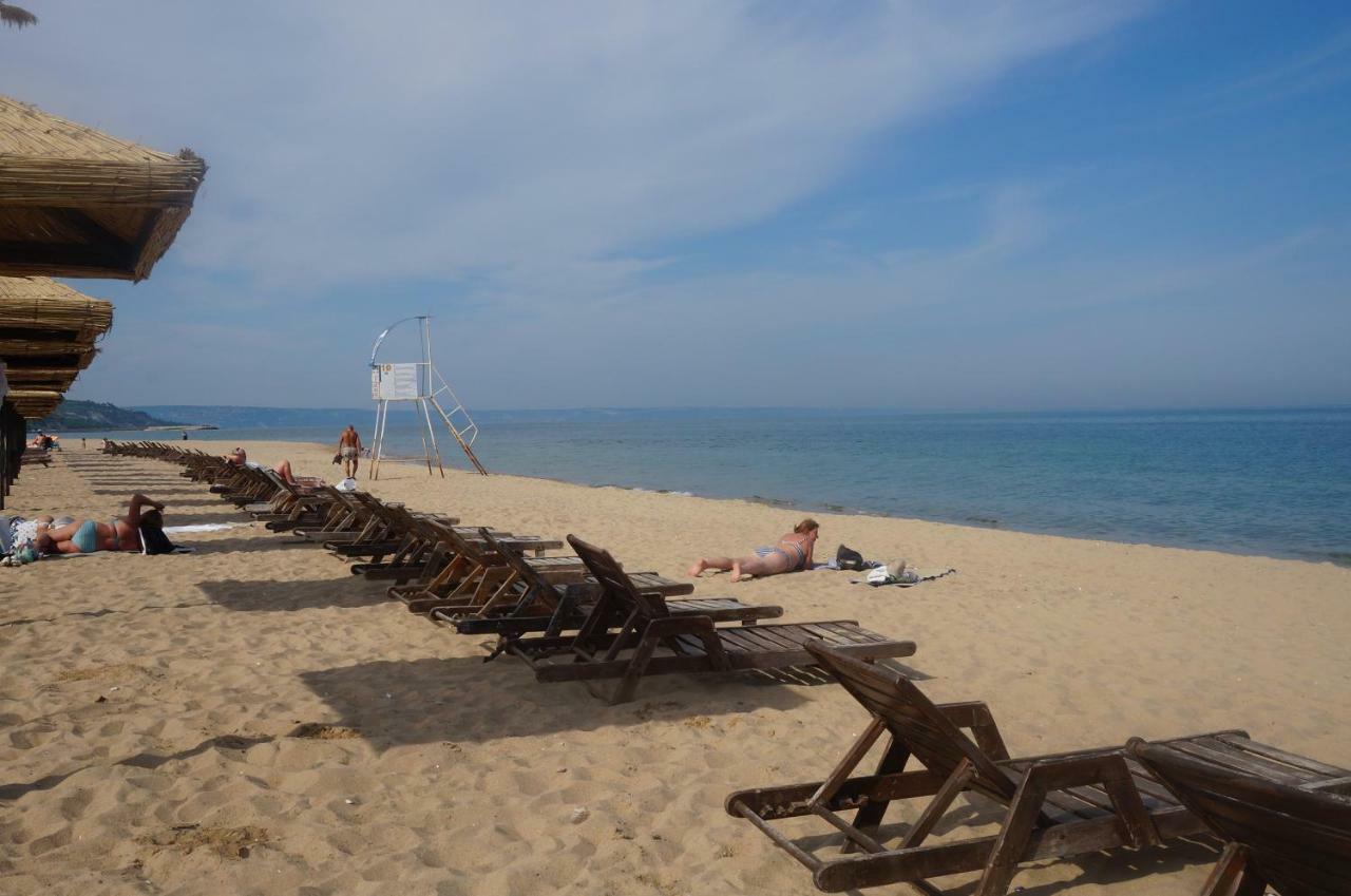 Apartments Sirena First Line - Апартаменти Сирена На Първа Линия Golden Sands Εξωτερικό φωτογραφία